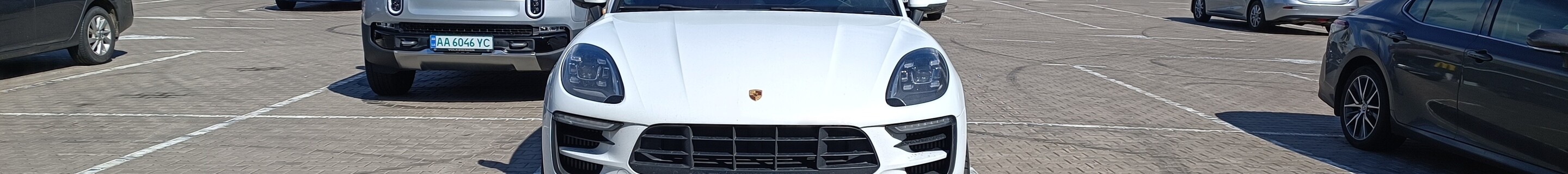 Porsche 95B Macan GTS MkI