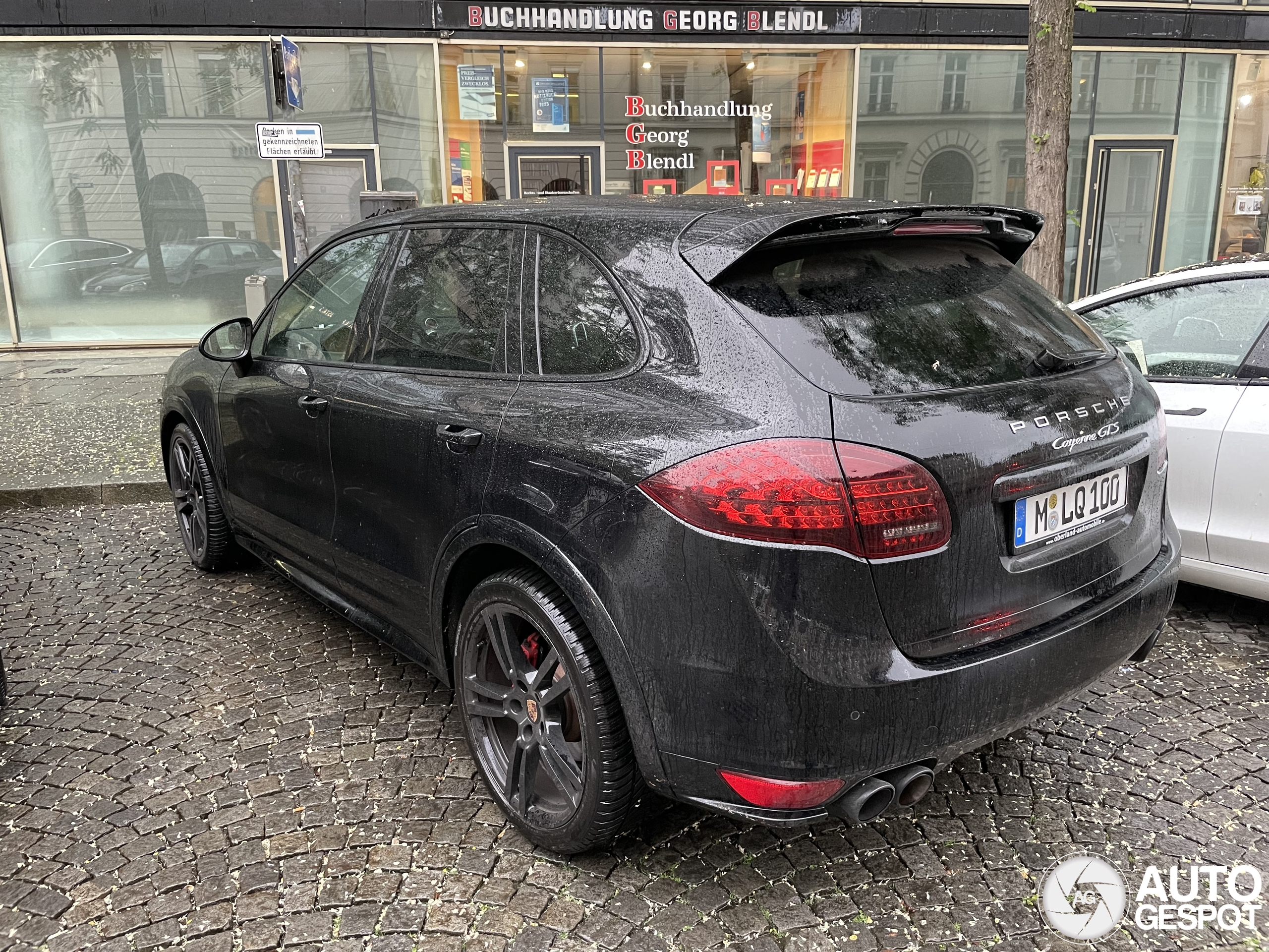 Porsche 958 Cayenne GTS