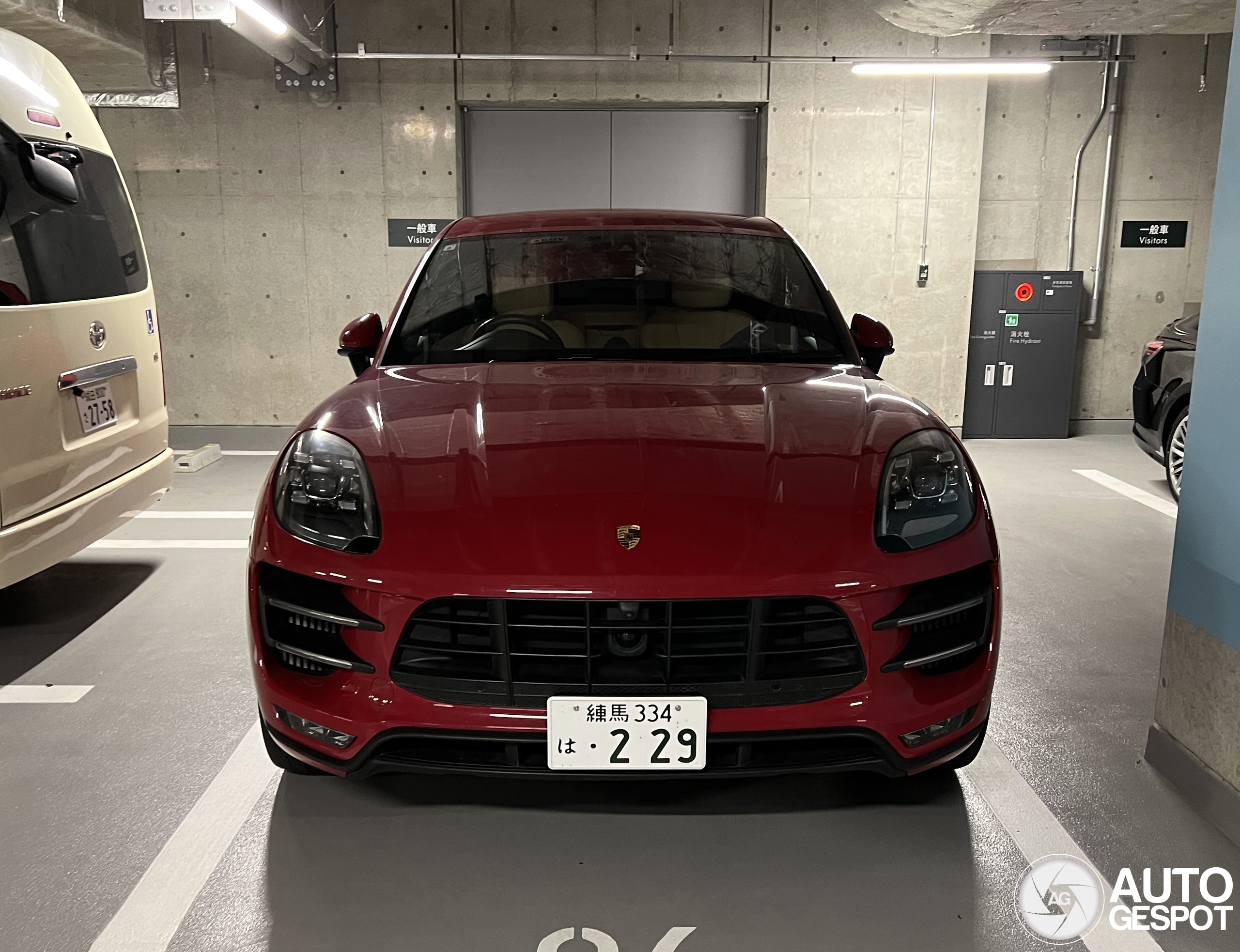 Porsche 95B Macan Turbo
