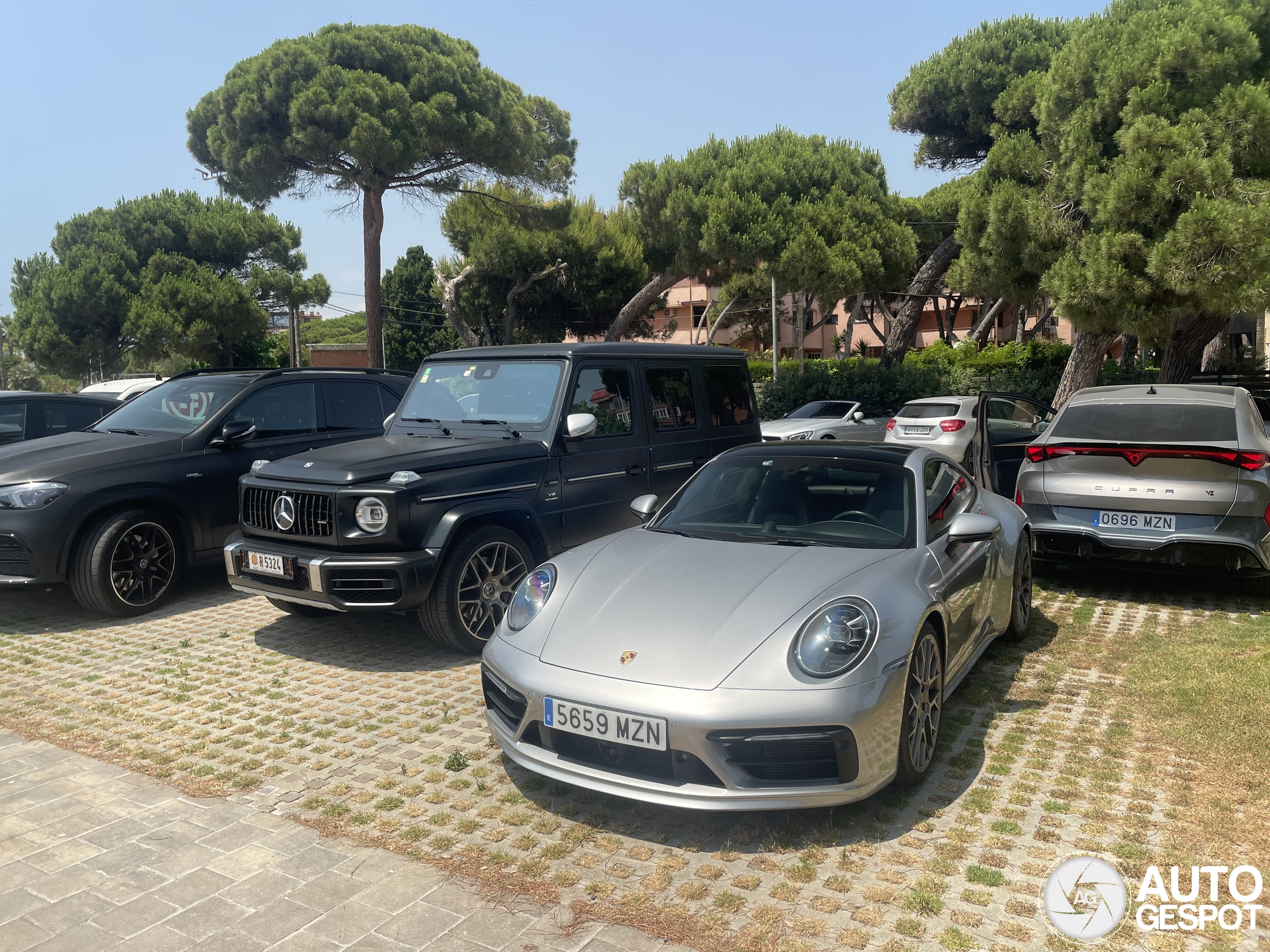 Porsche 992 Carrera 4S