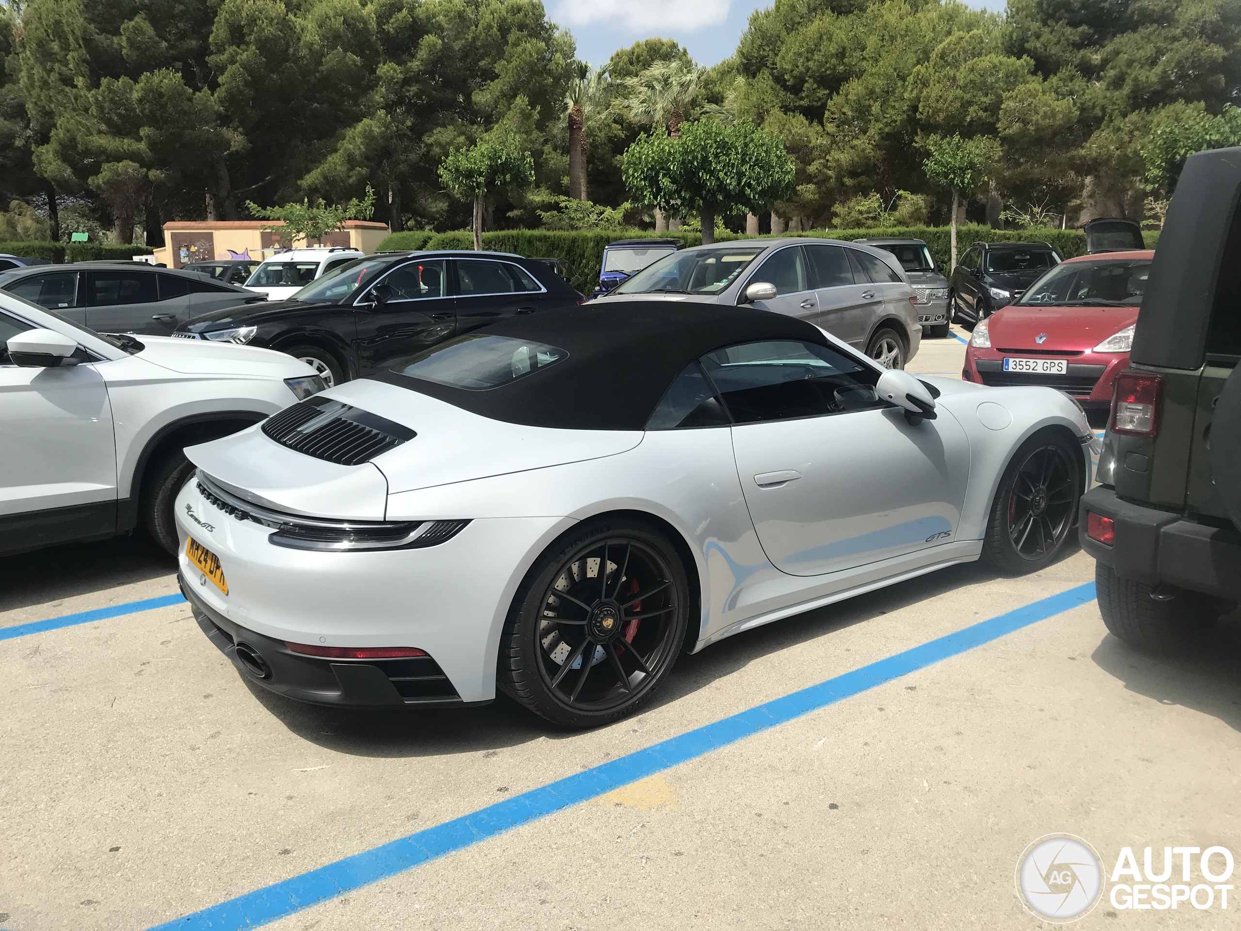Porsche 992 Carrera GTS Cabriolet