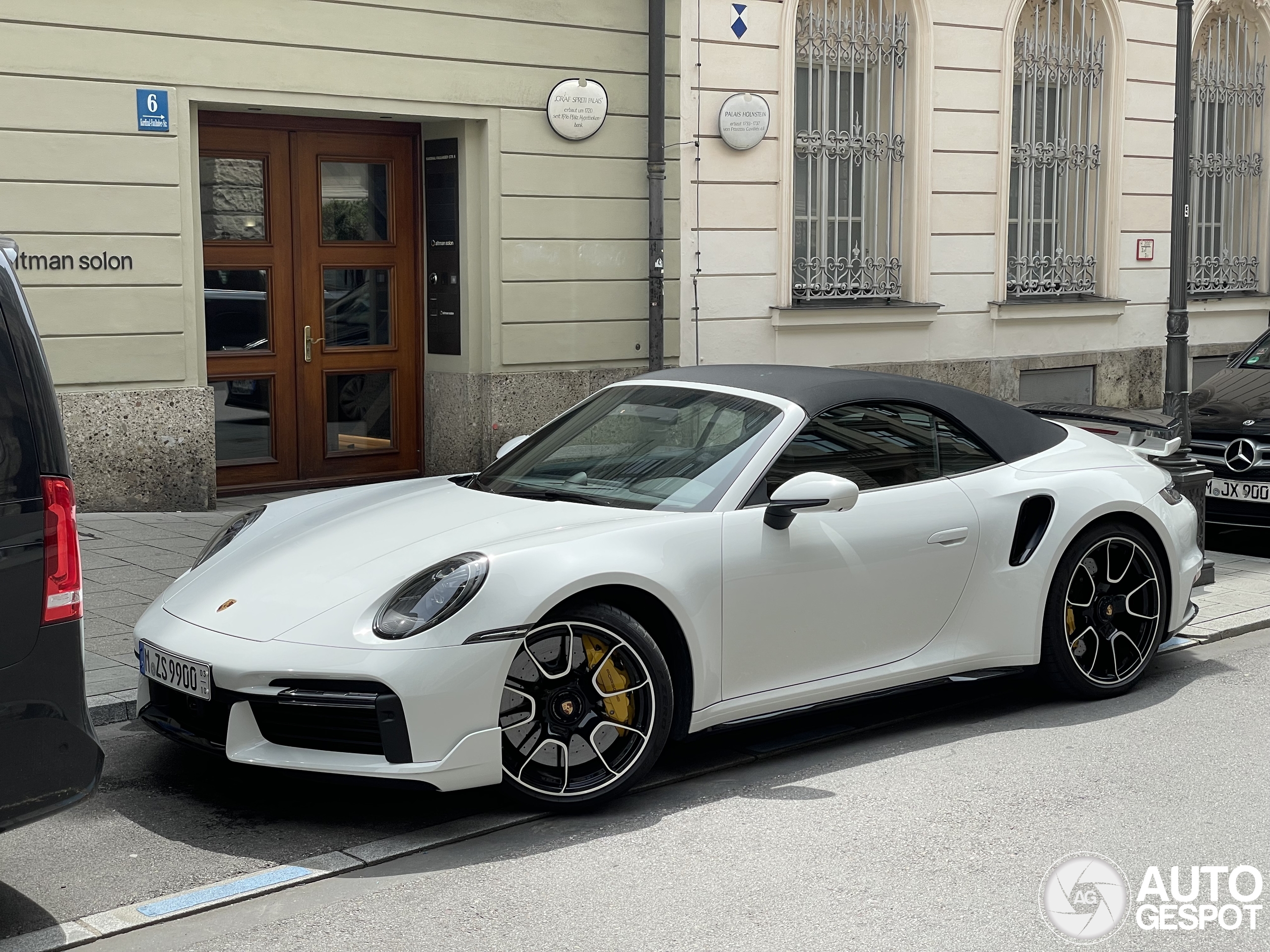 Porsche 992 Turbo S Cabriolet