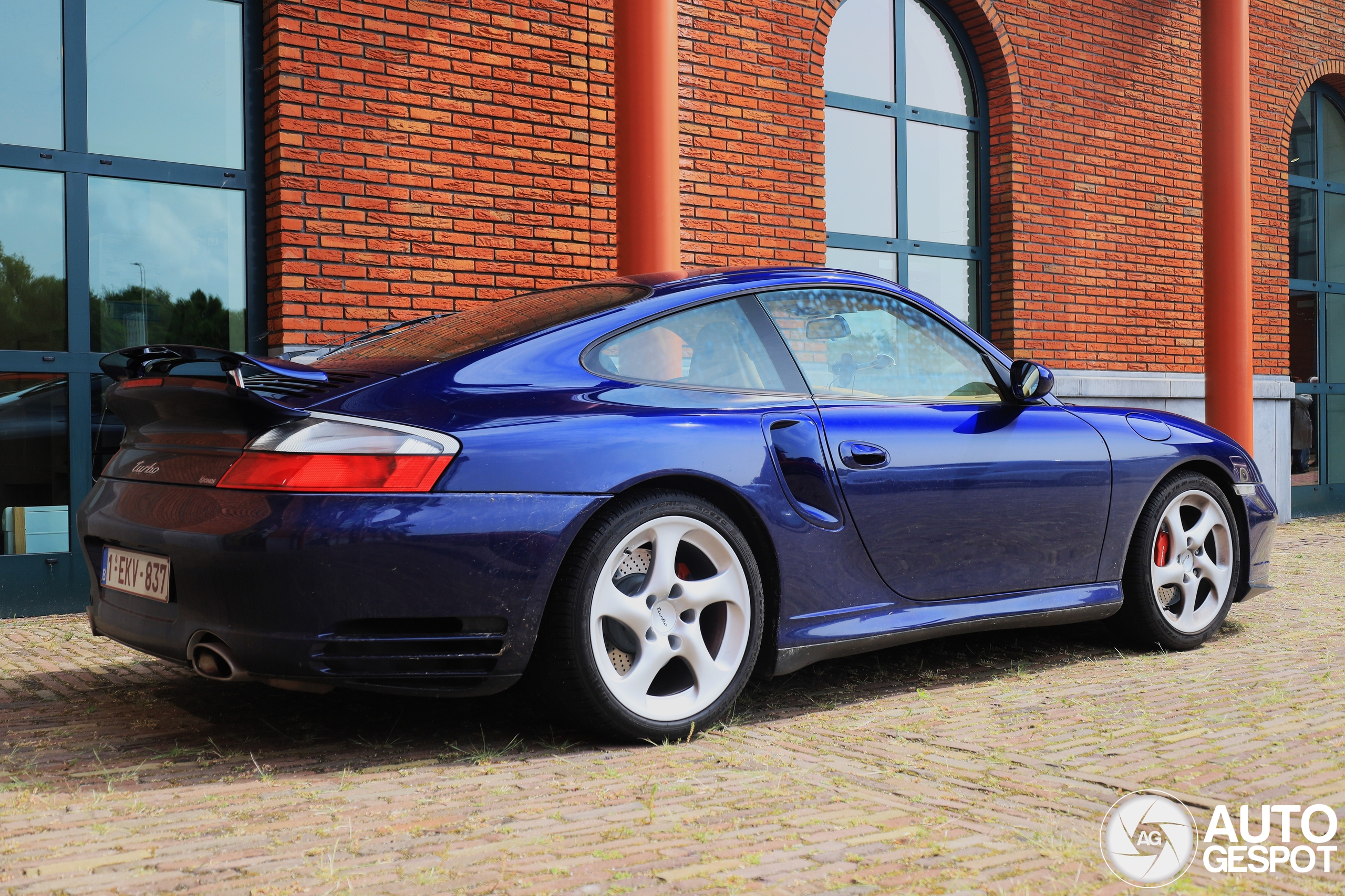 Porsche 996 Turbo