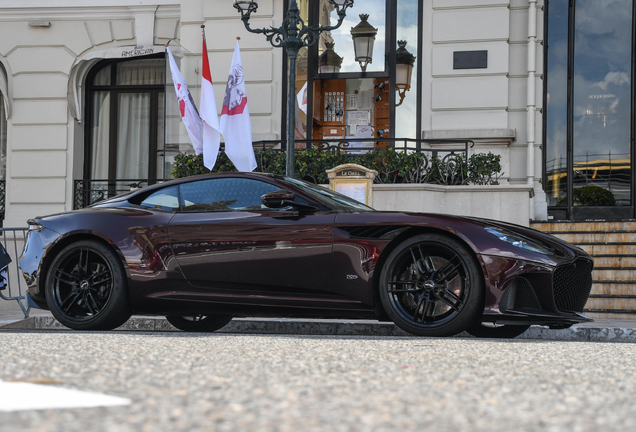 Aston Martin DBS Superleggera