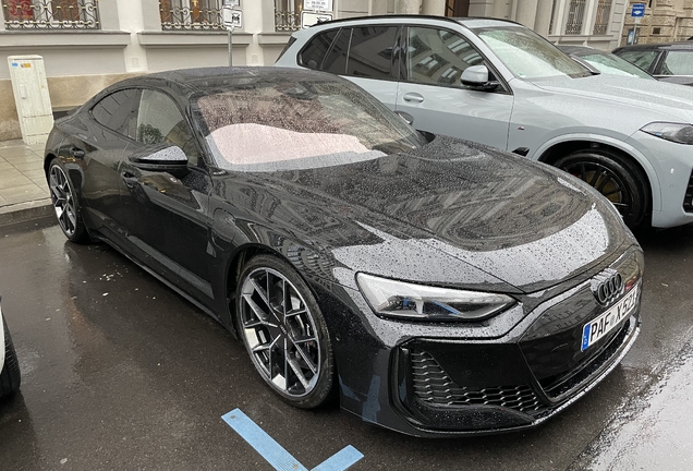 Audi RS E-Tron GT 2025