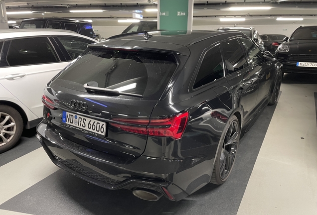 Audi RS6 Avant C8