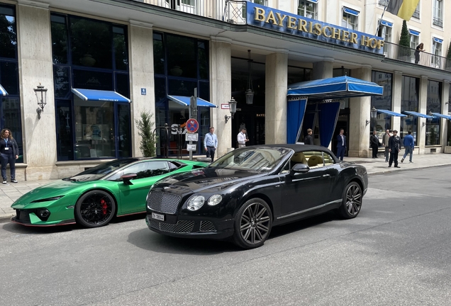 Bentley Continental GTC 2012