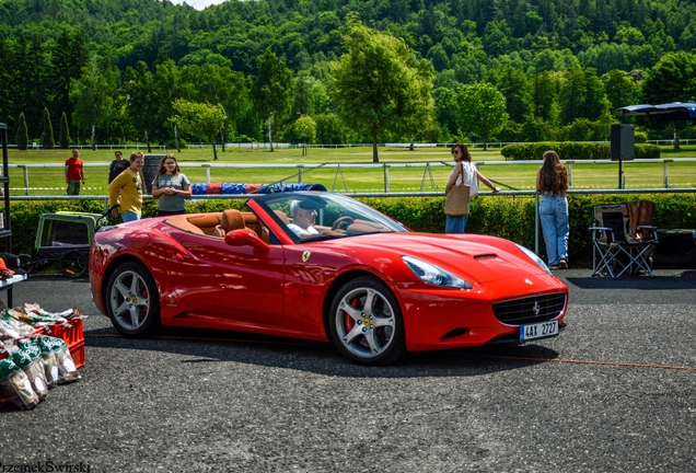 Ferrari California