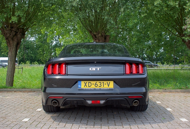 Ford Mustang GT 2015