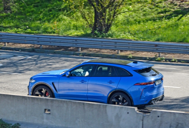 Jaguar F-PACE SVR 2021