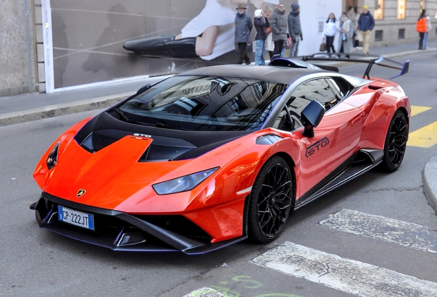 Lamborghini Huracán LP640-2 STO