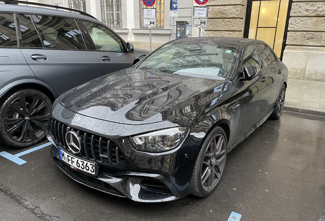 Mercedes-AMG E 63 S W213 2021