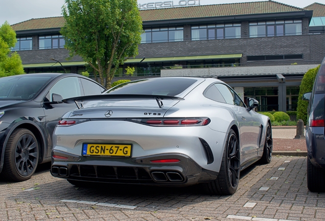 Mercedes-AMG GT 63 C192