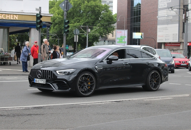 Mercedes-AMG GT 63 S X290