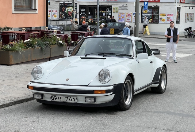 Porsche 930 Turbo