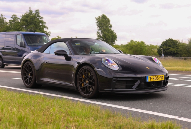 Porsche 992 Carrera 4 GTS Cabriolet MkII