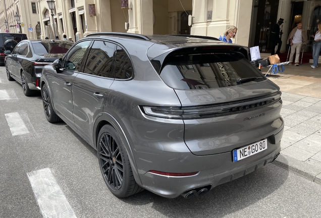 Porsche 9YA Cayenne GTS MkII