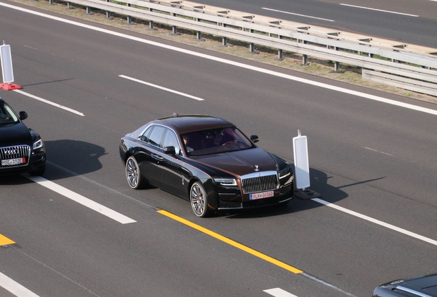 Rolls-Royce Ghost 2021 Amber Roads