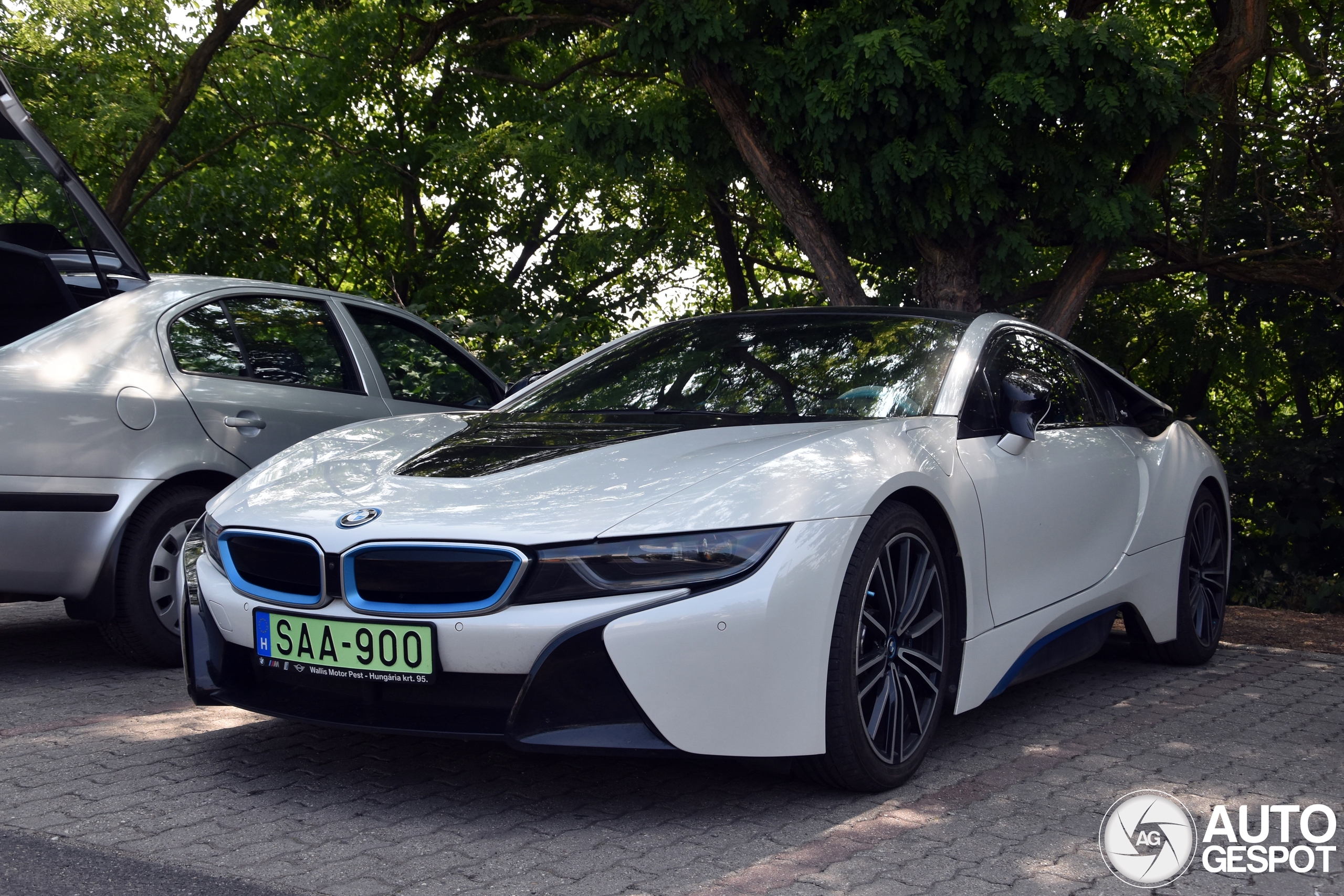BMW i8 2018