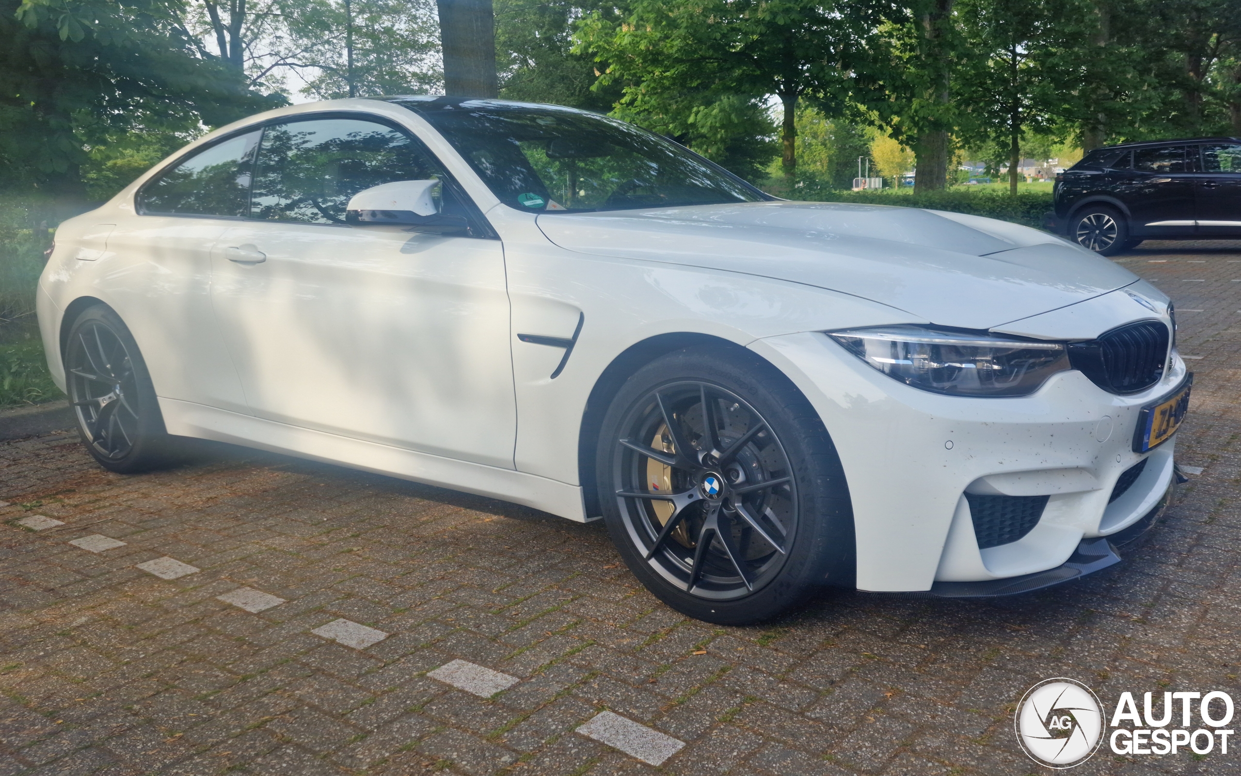 BMW M4 F82 CS