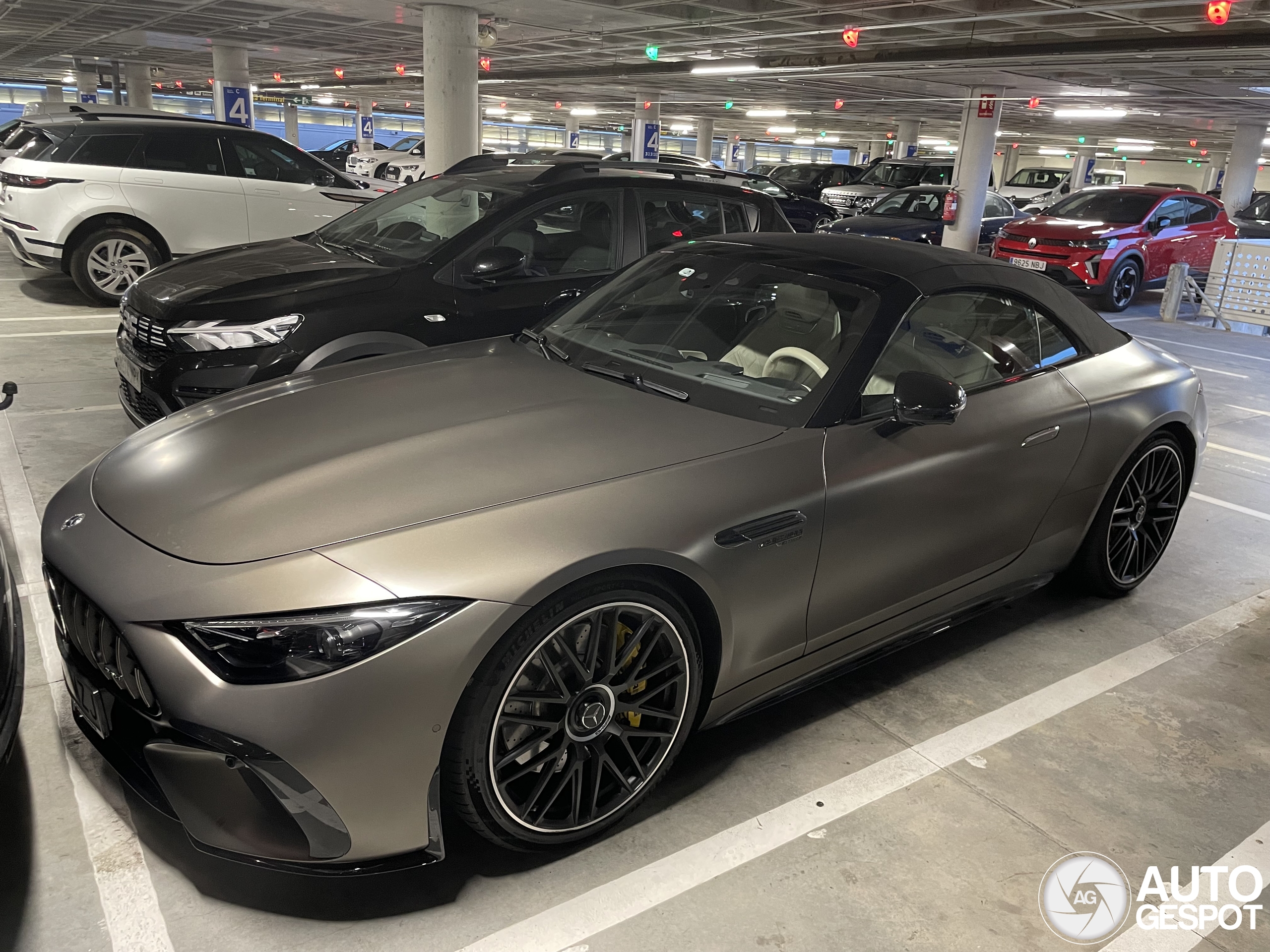 Mercedes-AMG SL 63 R232