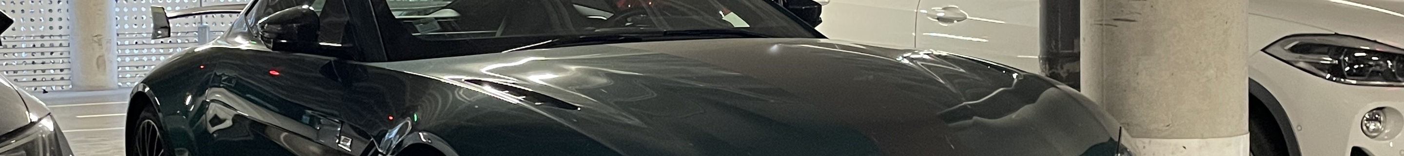 Aston Martin V8 Vantage Formula 1 Edition