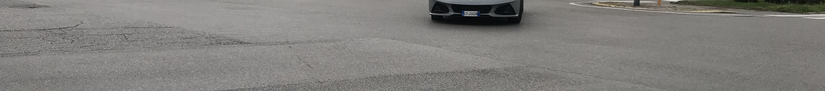 Lotus Emira