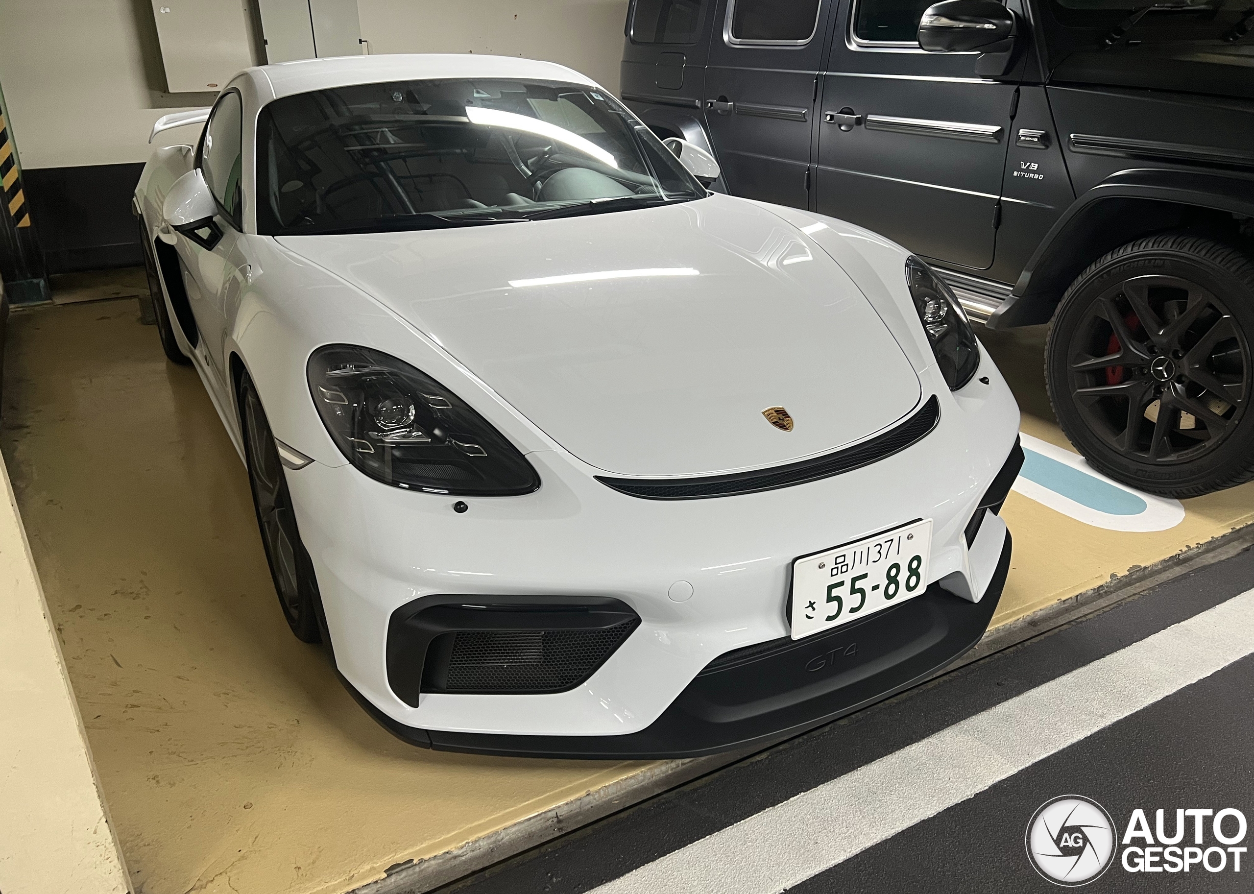 Porsche 718 Cayman GT4