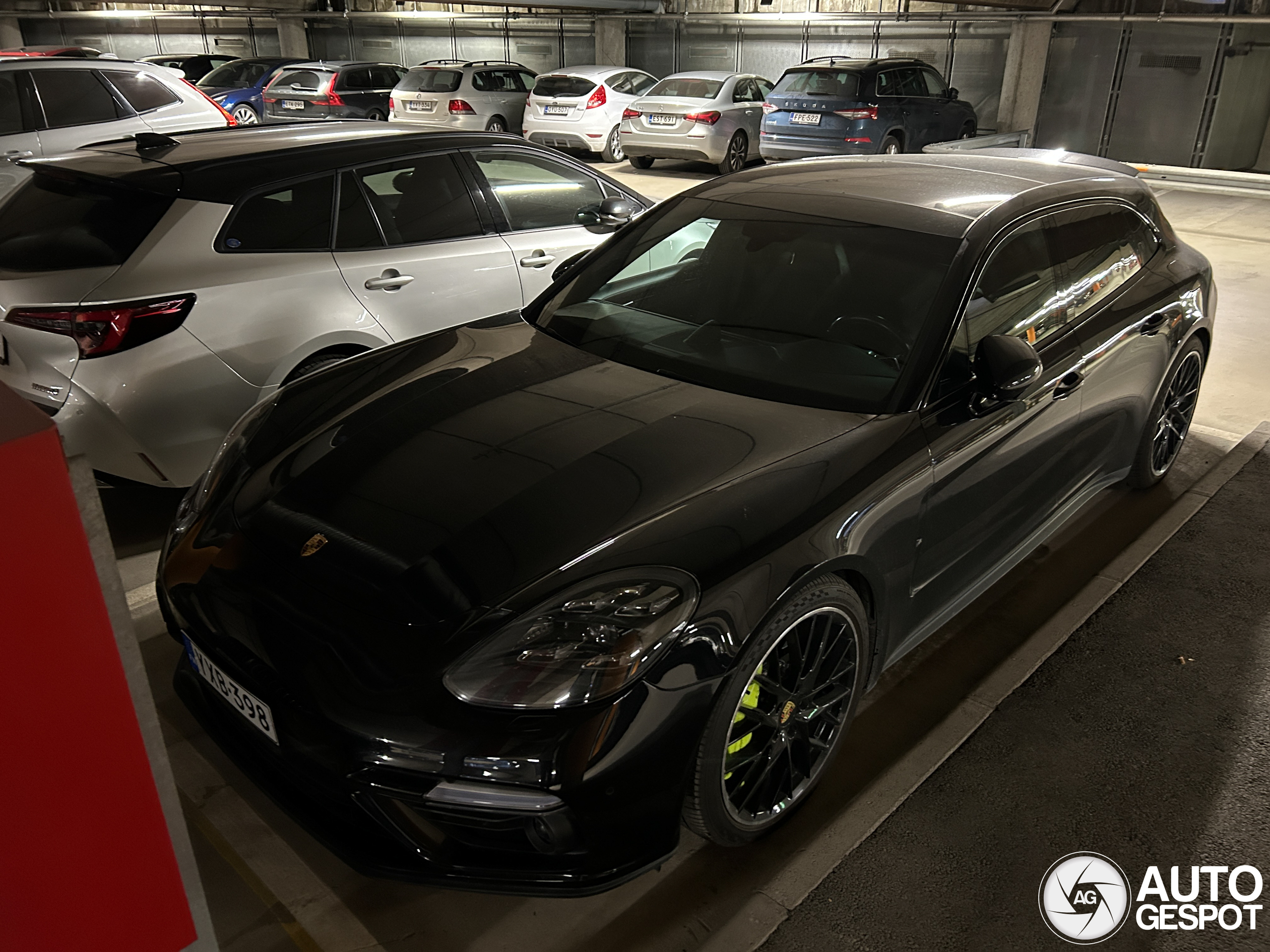 Porsche 971 Panamera Turbo S E-Hybrid Sport Turismo