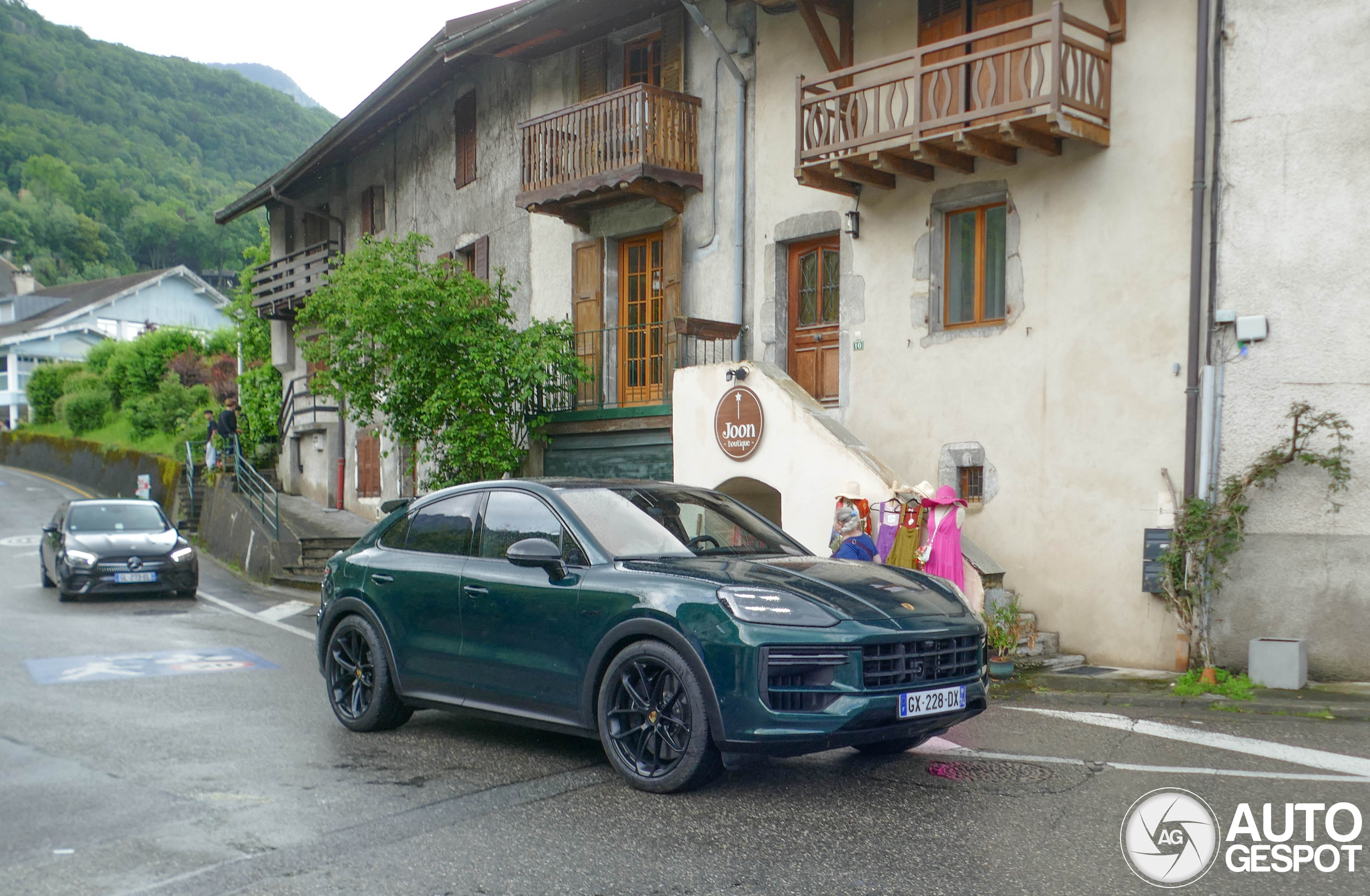Porsche Cayenne Coupé Turbo E-Hybrid