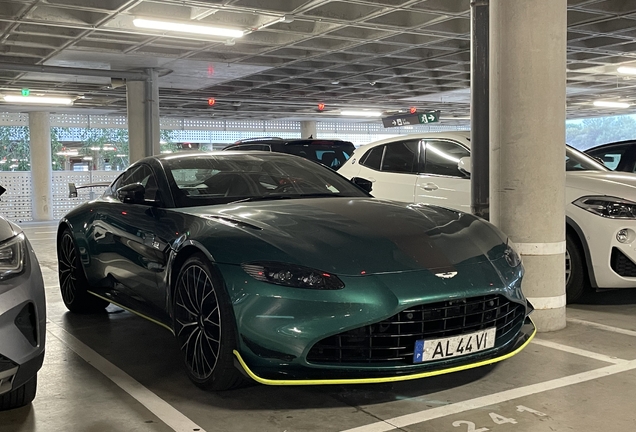 Aston Martin V8 Vantage Formula 1 Edition