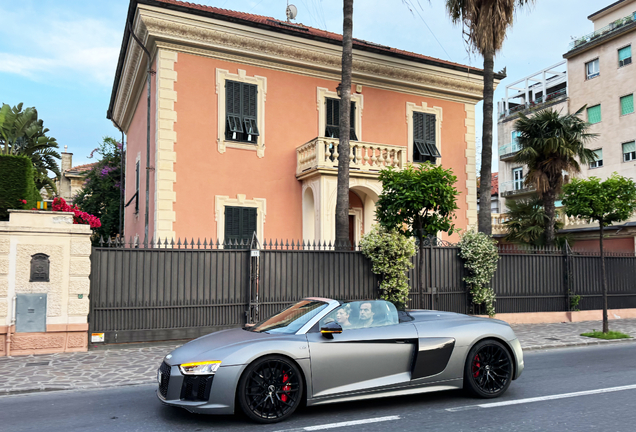 Audi R8 V10 Spyder 2016