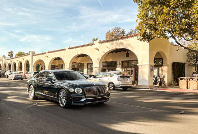 Bentley Flying Spur Hybrid