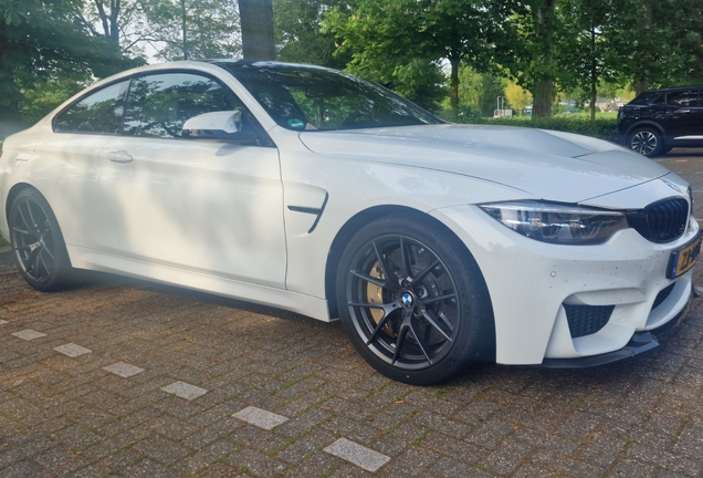 BMW M4 F82 CS