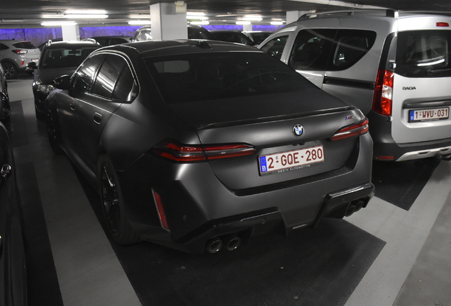 BMW M5 G90