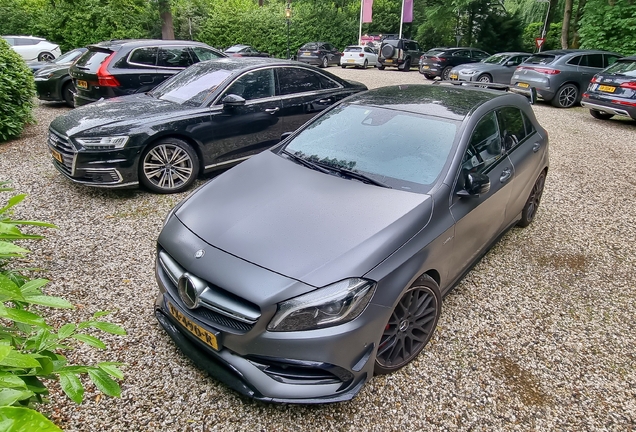 Mercedes-AMG A 45 W176 2015