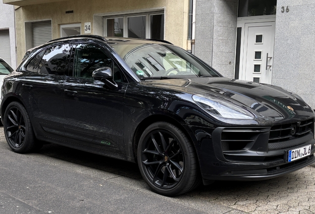 Porsche 95B Macan GTS MkIII