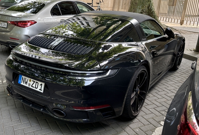 Porsche 992 Targa 4 GTS