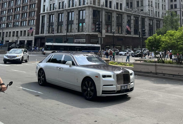 Rolls-Royce Phantom VIII EWB