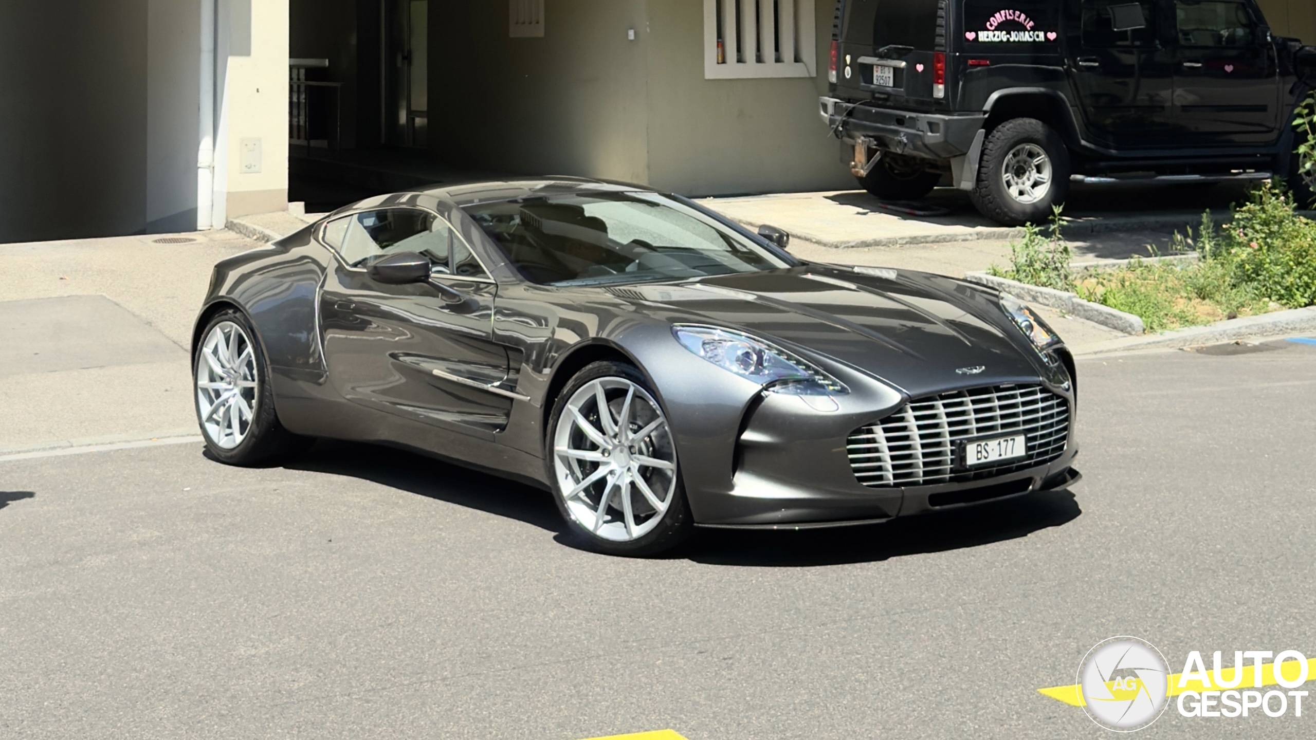 Aston Martin One-77