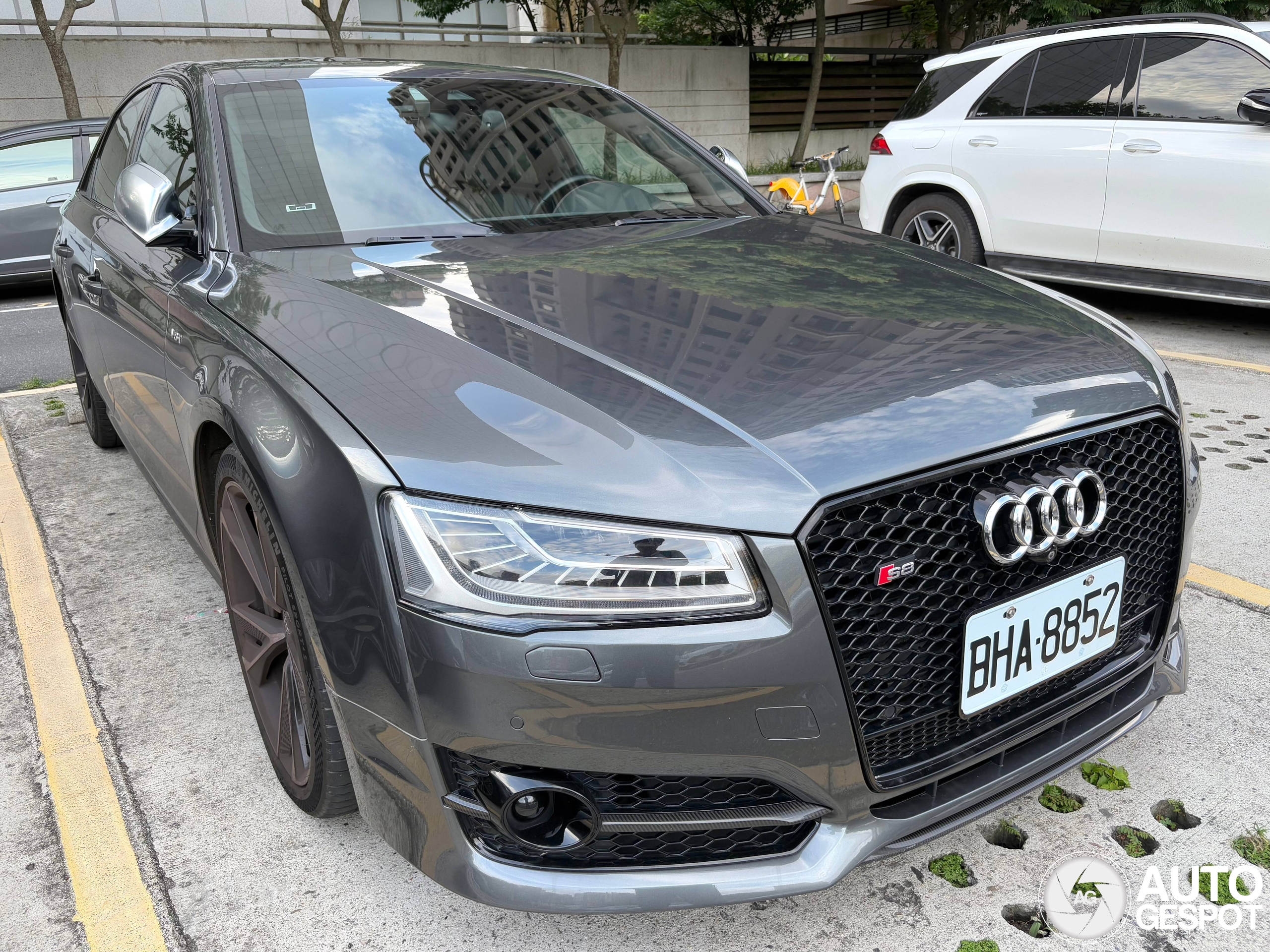 Audi S8 D4 Plus