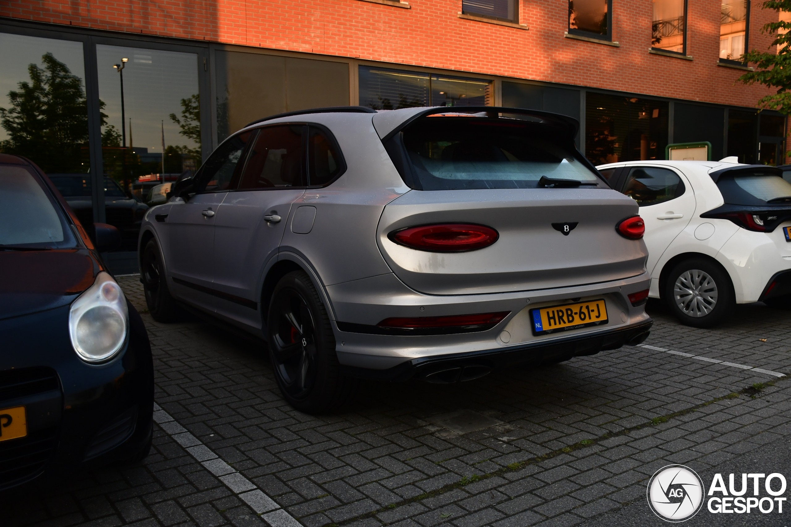 Bentley Bentayga Hybrid S 2024