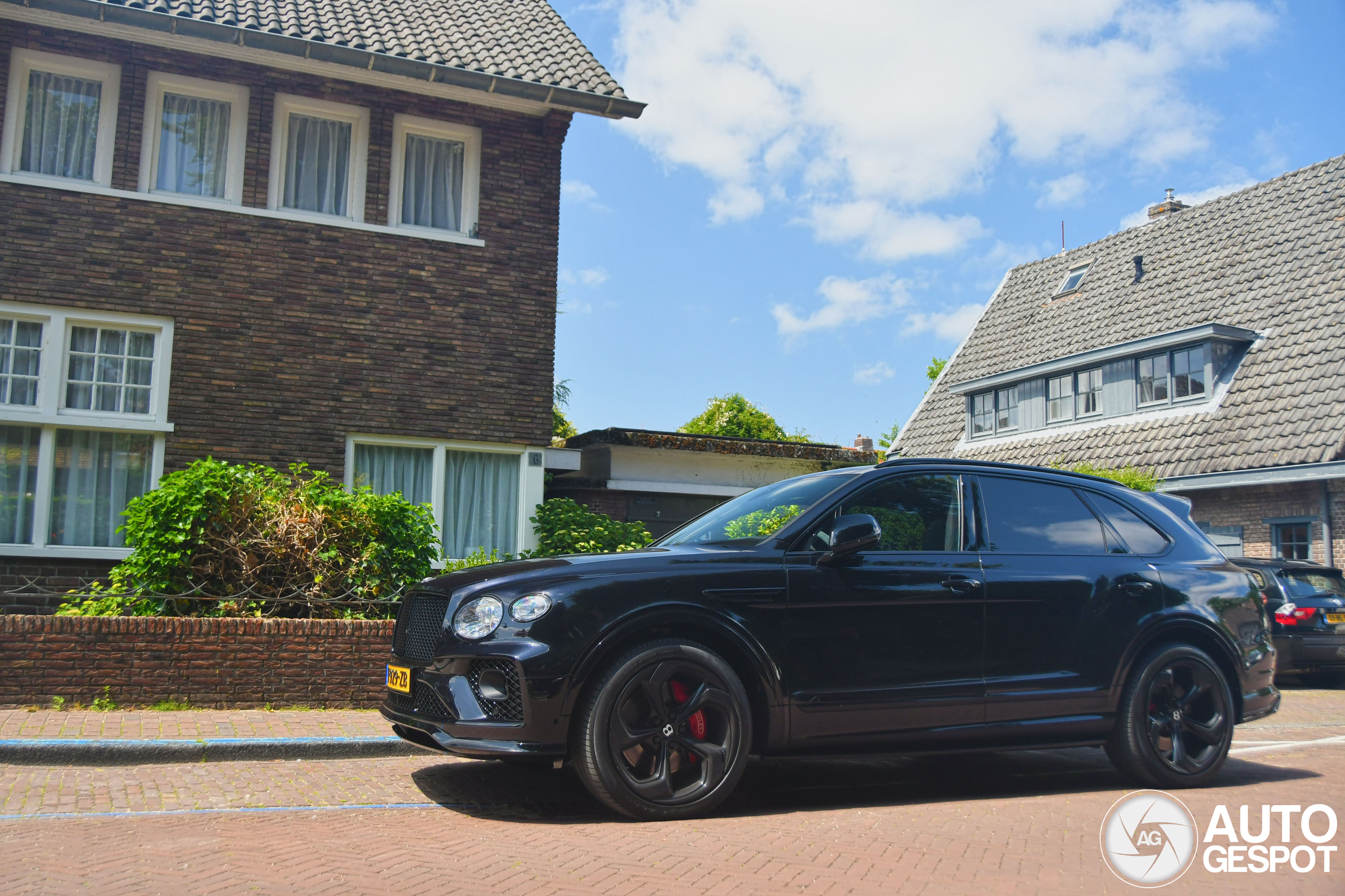 Bentley Bentayga V8 S 2022