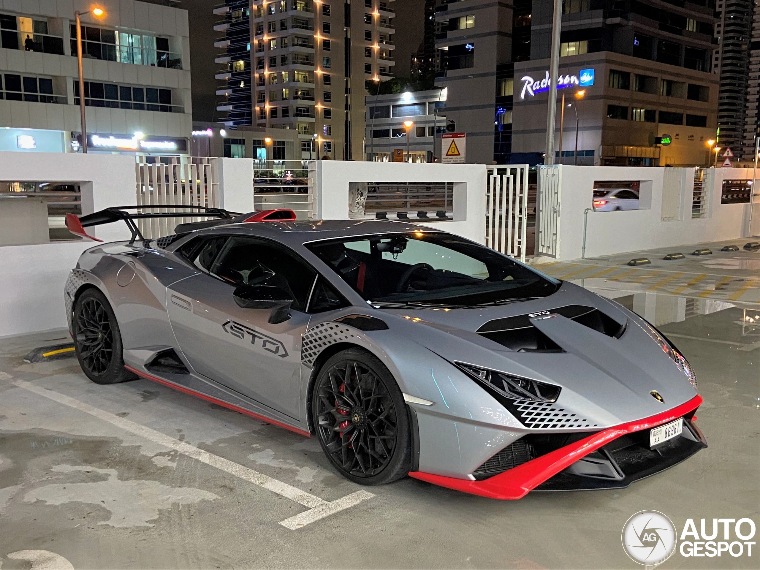 Lamborghini Huracán LP640-2 STO