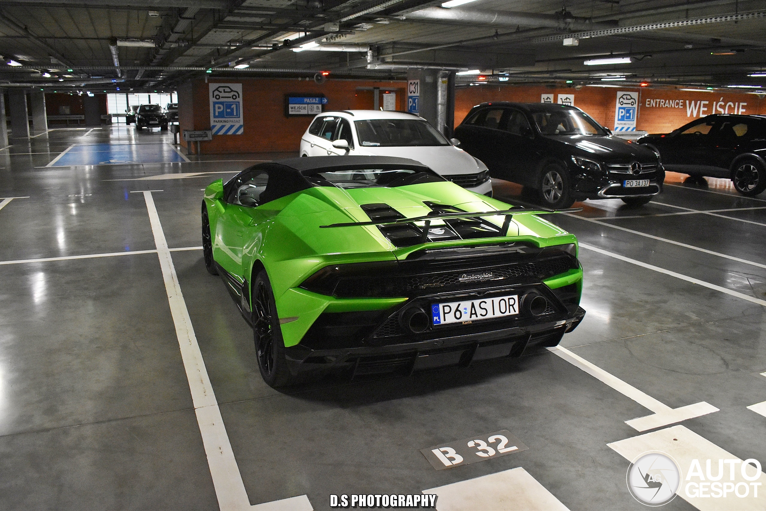 Lamborghini Huracán LP640-4 EVO Spyder 1016 Industries