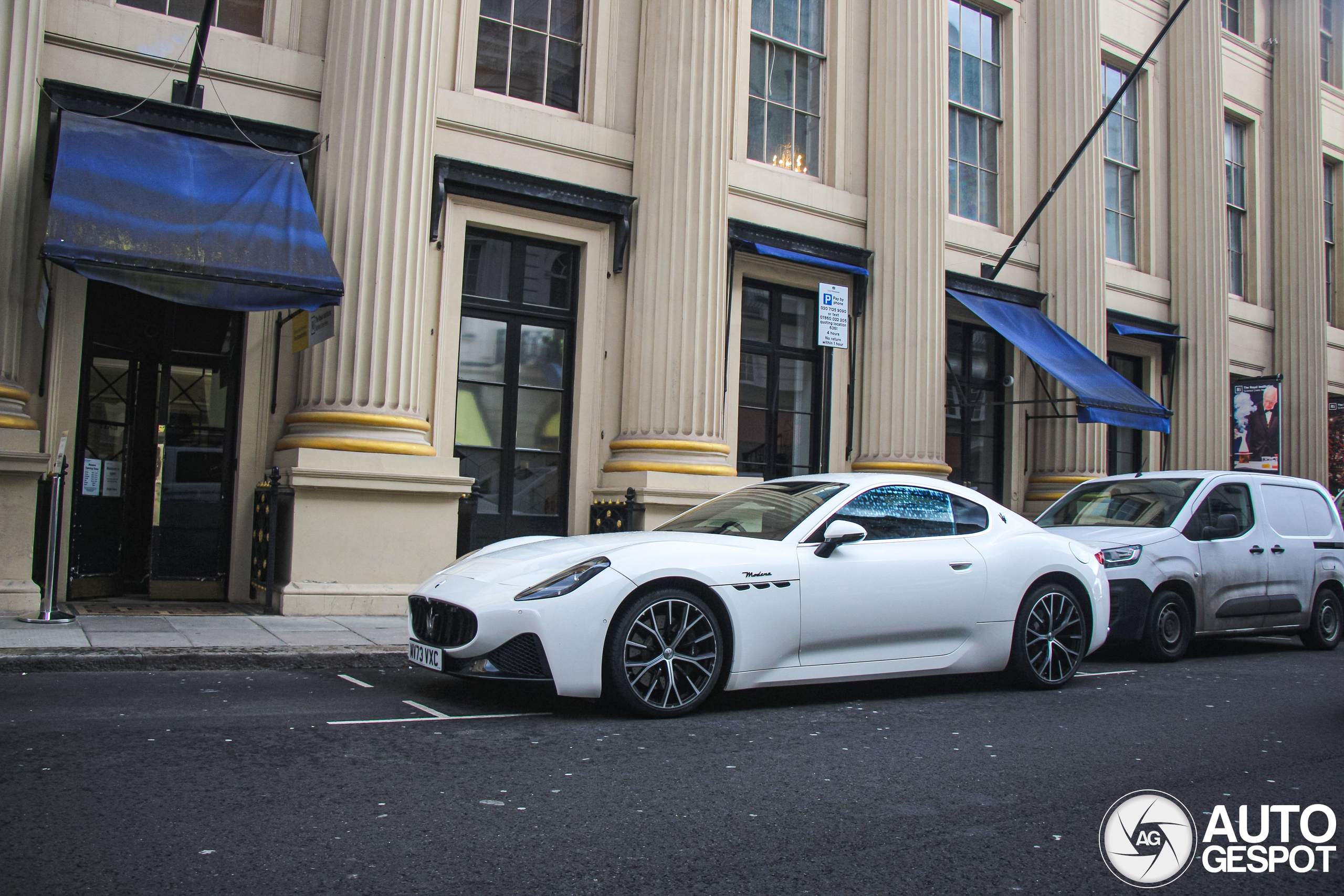 Maserati GranTurismo Modena 2023