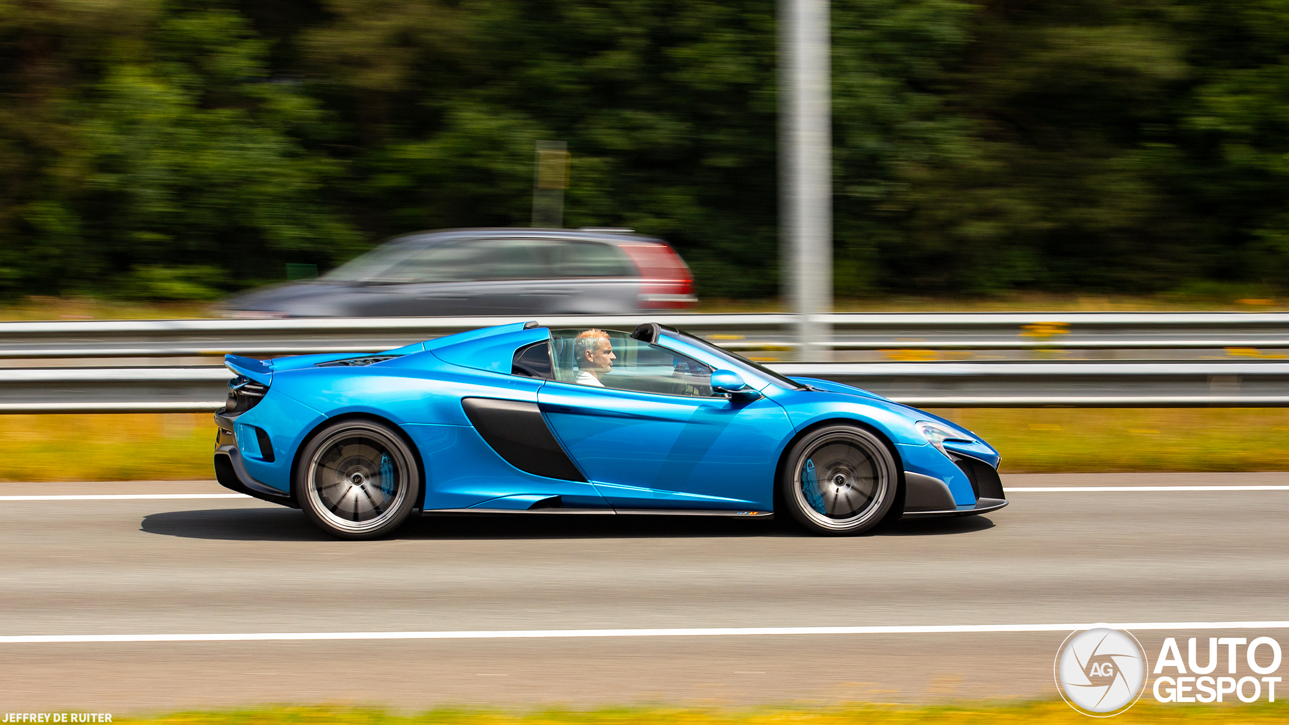 McLaren 675LT Spider