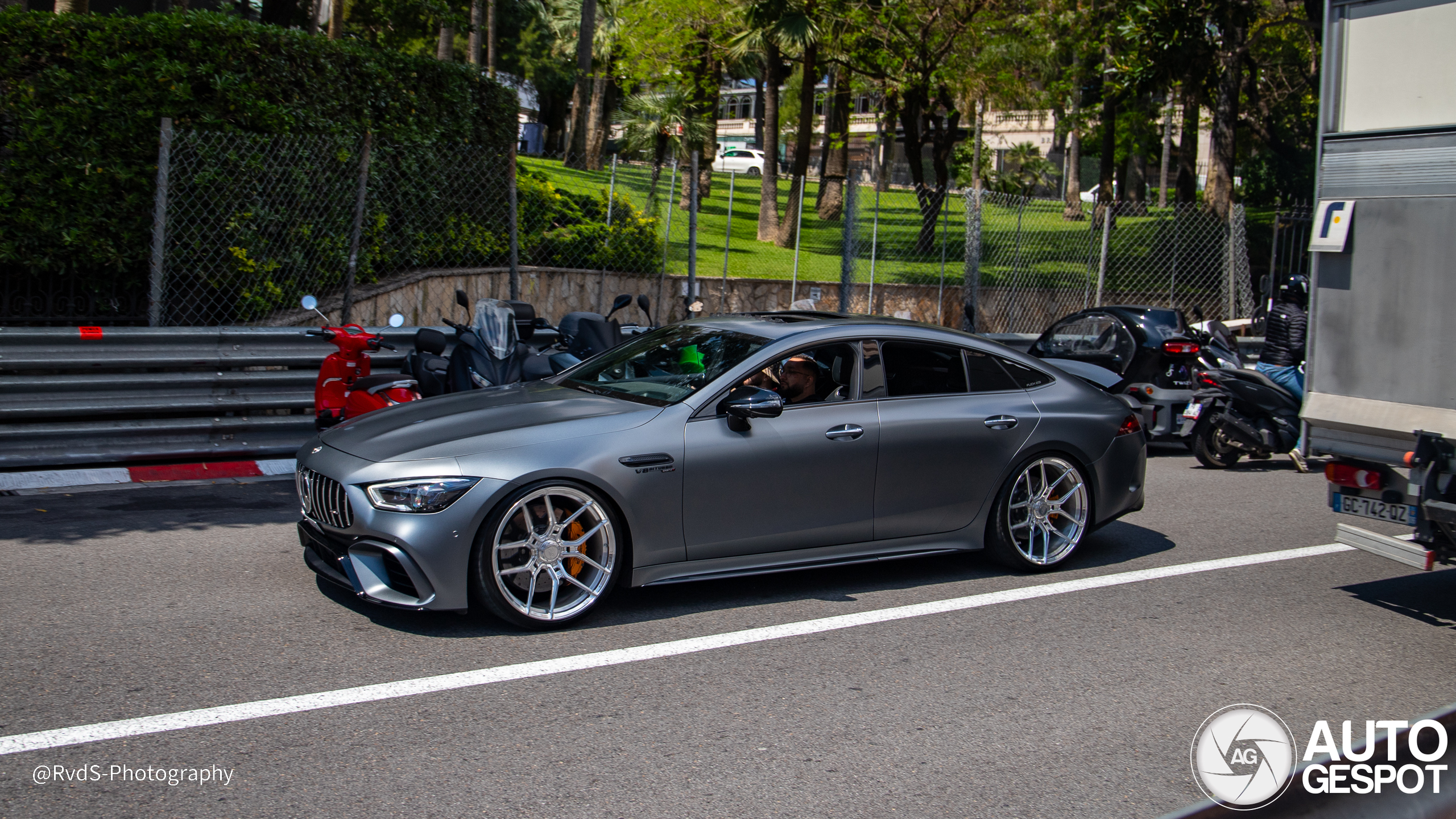 Mercedes-AMG GT 63 S X290