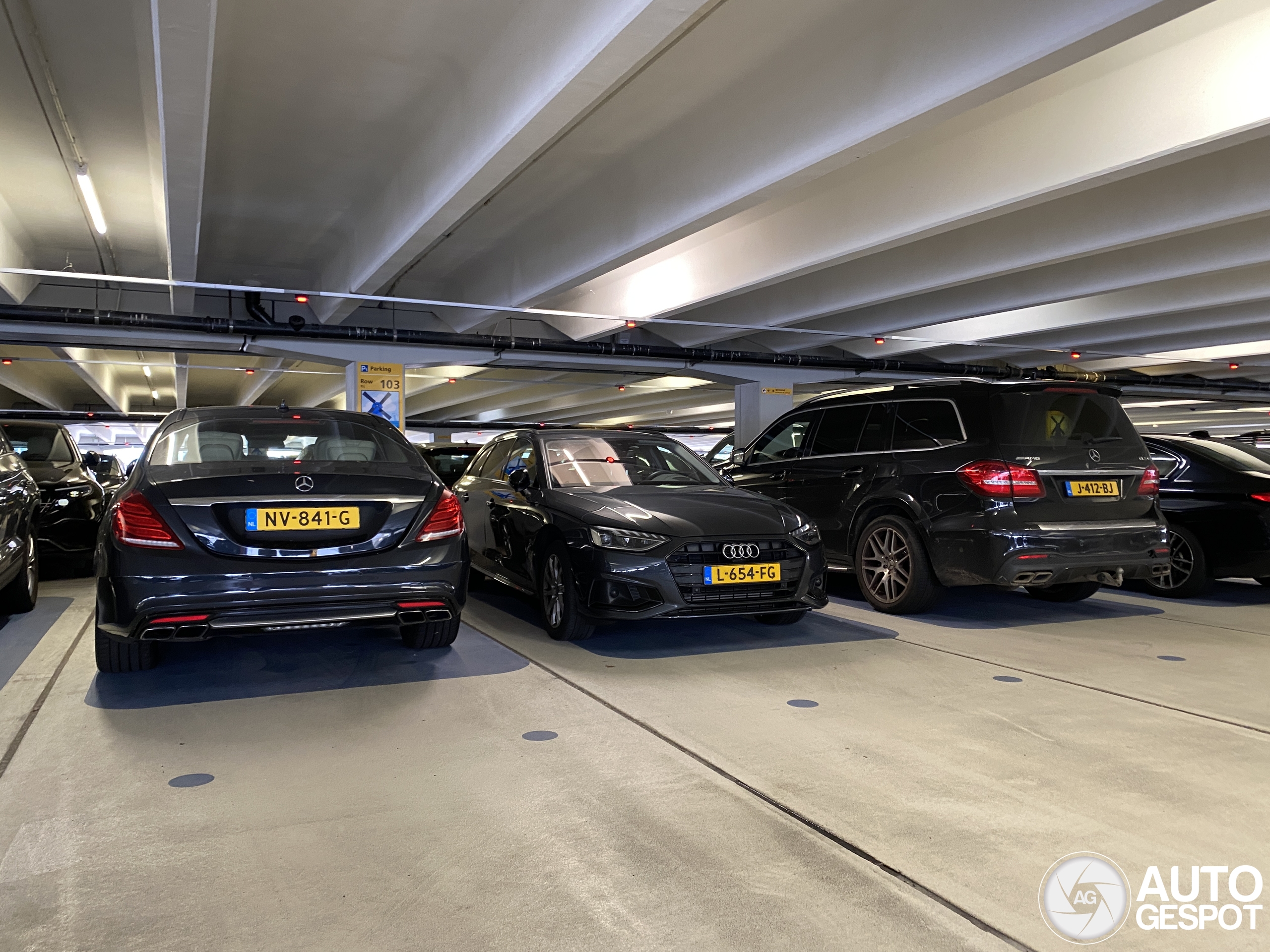 Mercedes-AMG S 63 V222