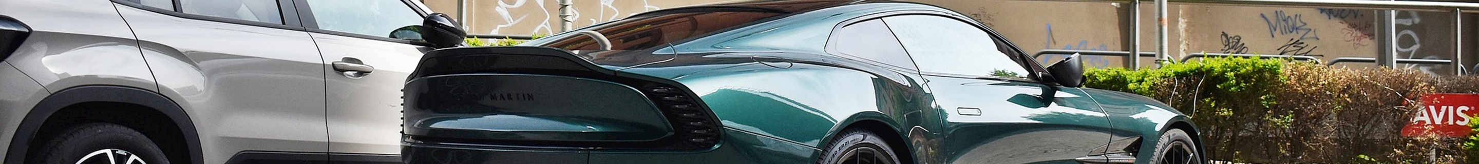 Aston Martin Vanquish 2025
